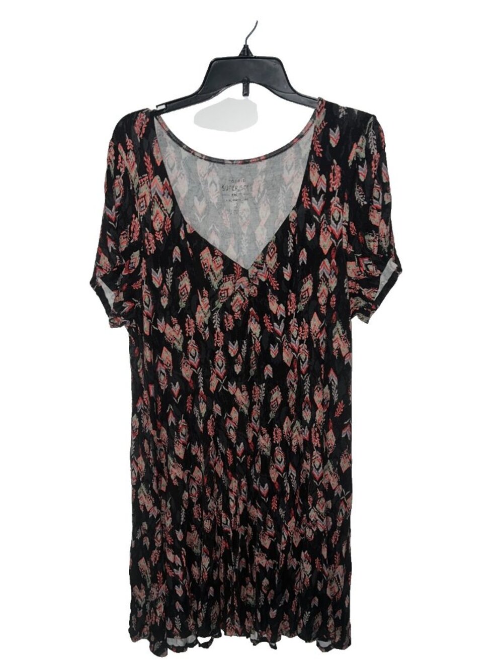 Torrid Multicolor Feather Print Knit size 3 Short `Sleeve Stretch Dress
